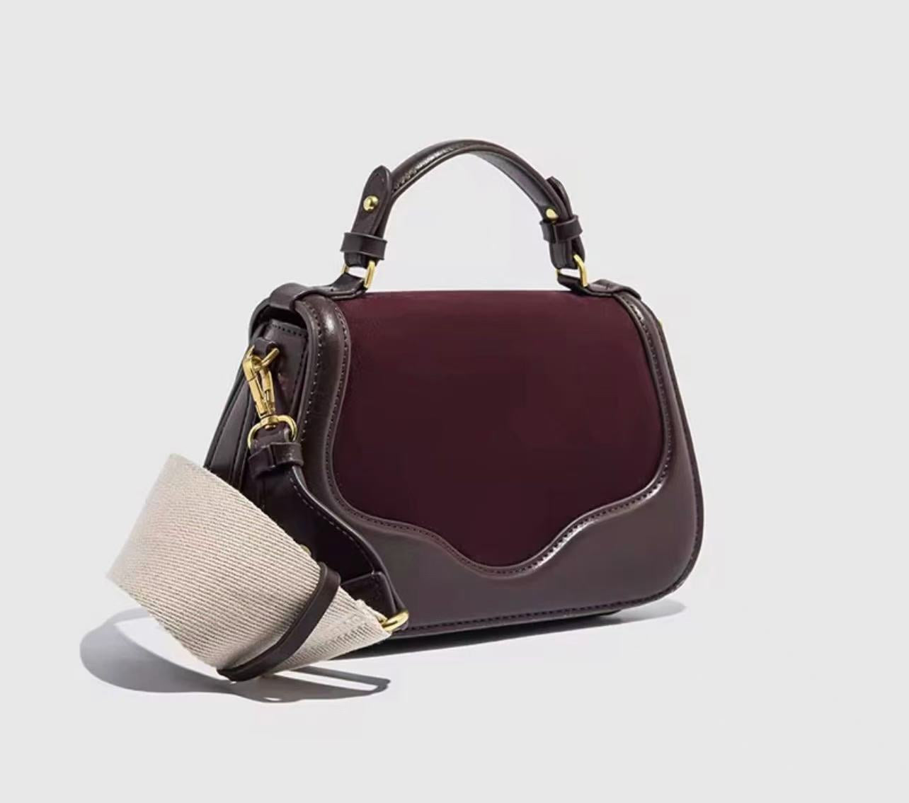Vintage brown leather saddle bag for women with wide shoulder strap, handbag, shoulder bag, crossbody bag